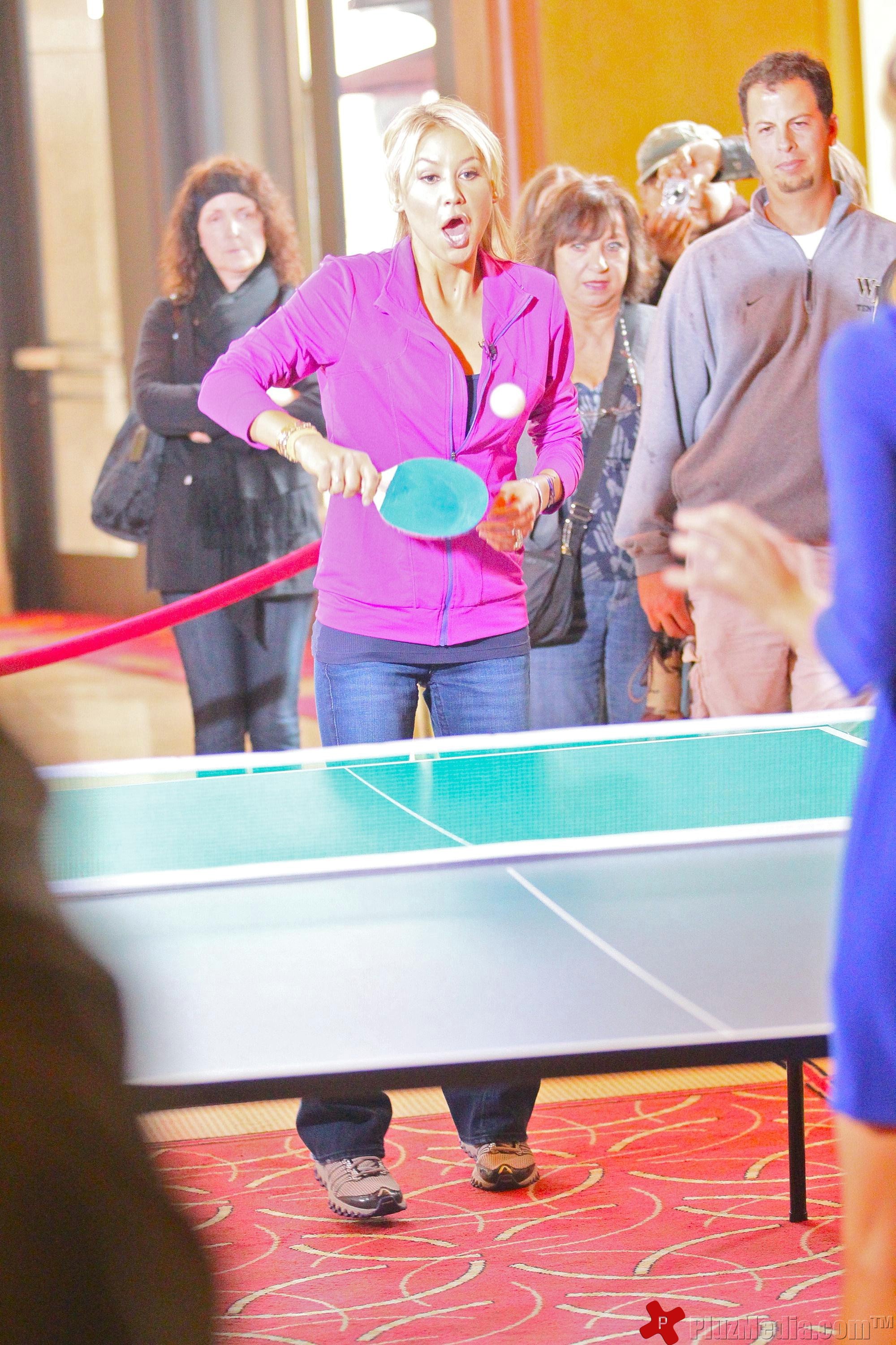 Tennis star Anna Kournikova playing table tennis at The Grove - Photos | Picture 95538